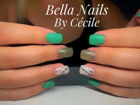 Ongles décorés Bella Nails